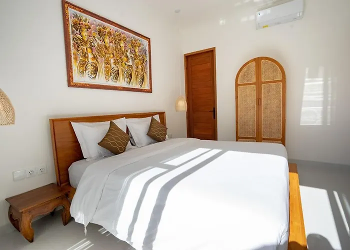 Villa Tatra 5min Walk To Finns And Berawa Canggu